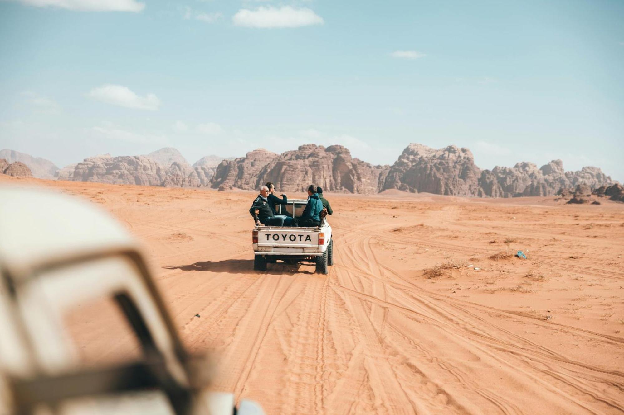 Wadi Rum Mundo Camp アカバ エクステリア 写真