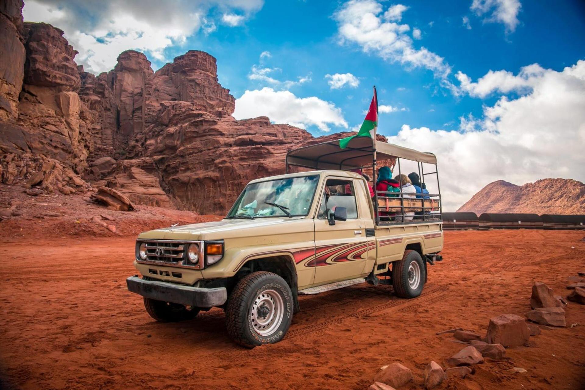 Wadi Rum Mundo Camp アカバ エクステリア 写真